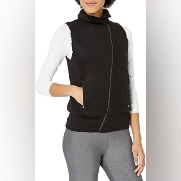 ALO Yoga Jackets & Blazers - Alo Yoga Asymmetrical Zip Fleece Lined Vest - Size XS